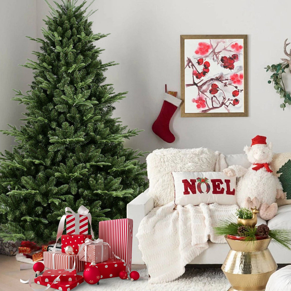 Full-Shaped 6 Ft Christmas Tree with 1673 PE/PVC Tips - Green
