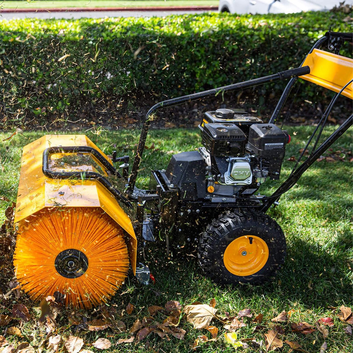Heavy-Duty 7HP 31-Inch Commercial Walk-Behind Gas-Powered Sweeper
