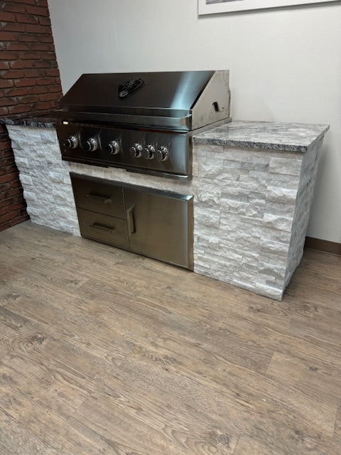 8' PRO GRILL ISLAND W/ GRIDDLE
