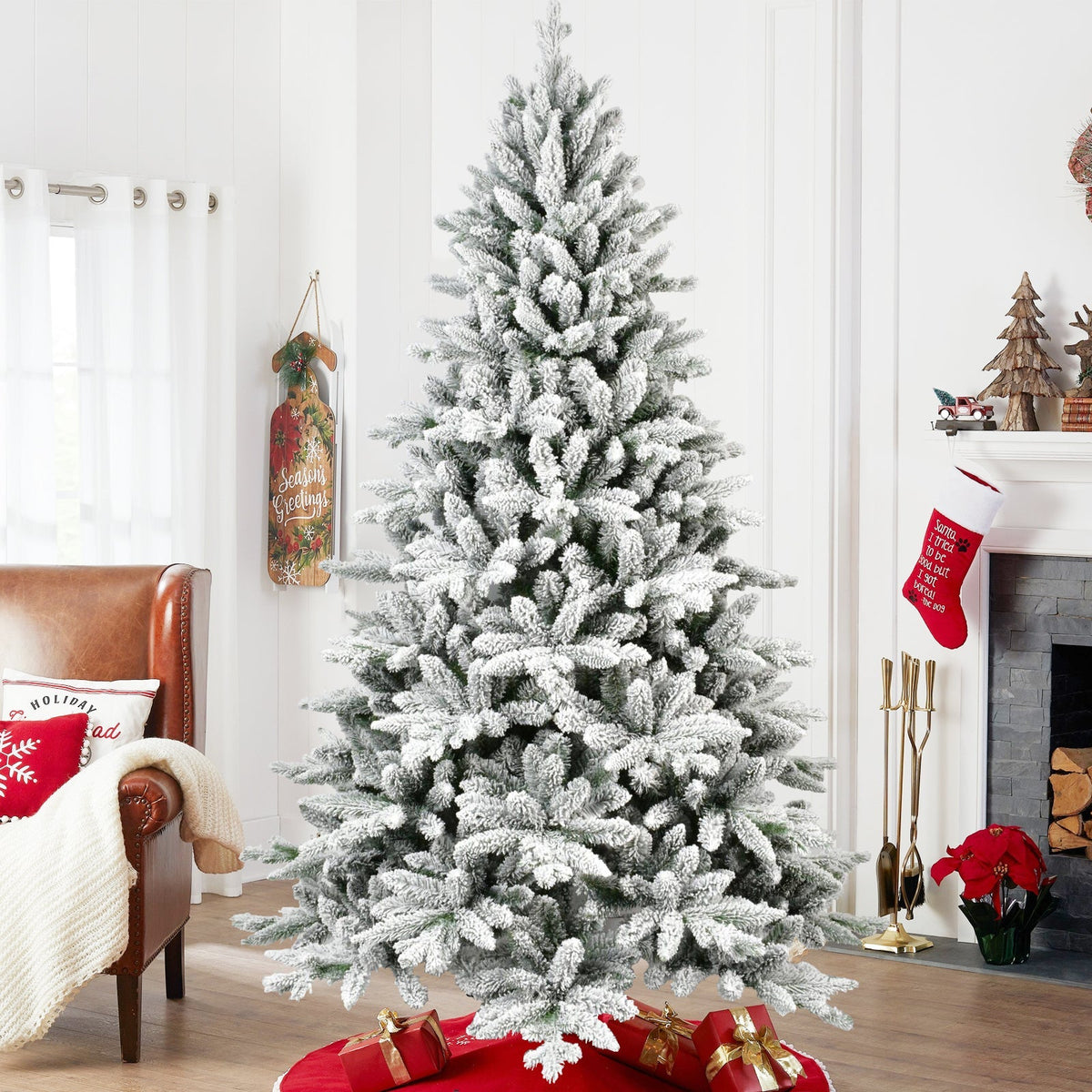 6ft Snow-Flocked Pre-Lit Christmas Tree with 1100 PE+PVC Tips - White