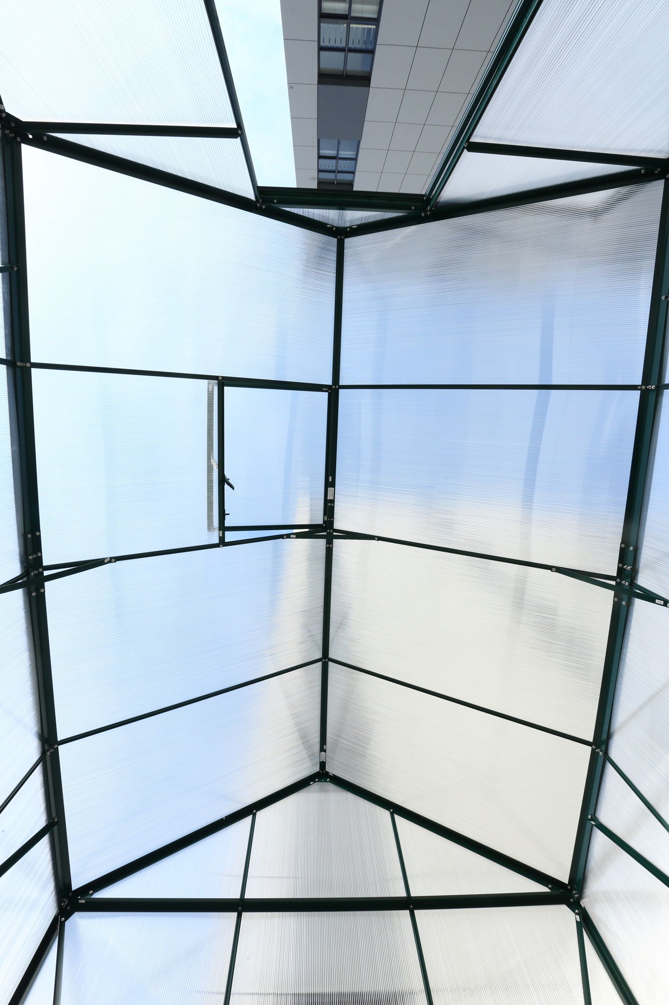 Polycarbonate house, Heavy Duty Outdoor Aluminum Walk-In House Kit With Rain Gutter, Vent And Door For Backyard Garden