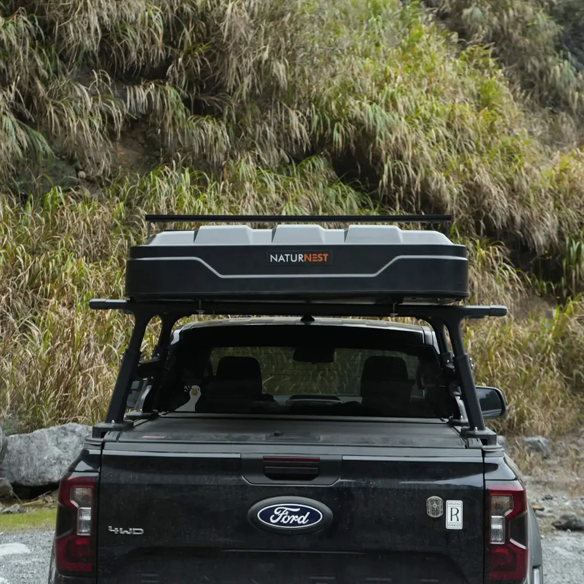Naturnest Sirius 1 Plus XL Premium Hard Shell Rooftop Tent