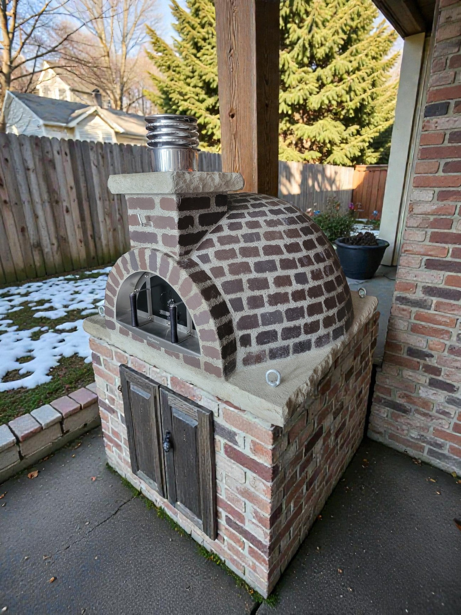 Traditional Wood Fired Brick Pizza Oven - Blacksmith