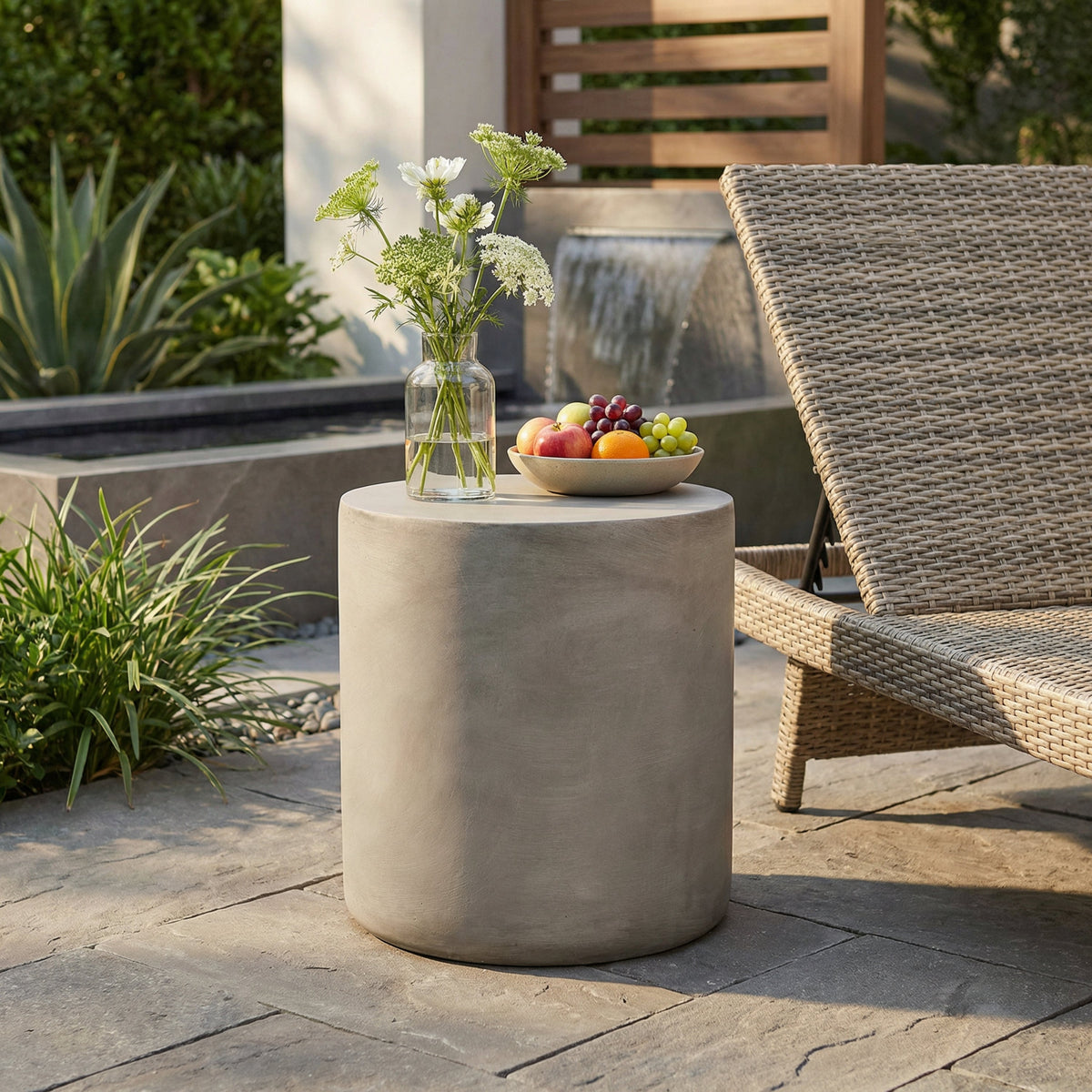 Outdoor LightWeight Concrete Side Table,Light Gray_70886.00
