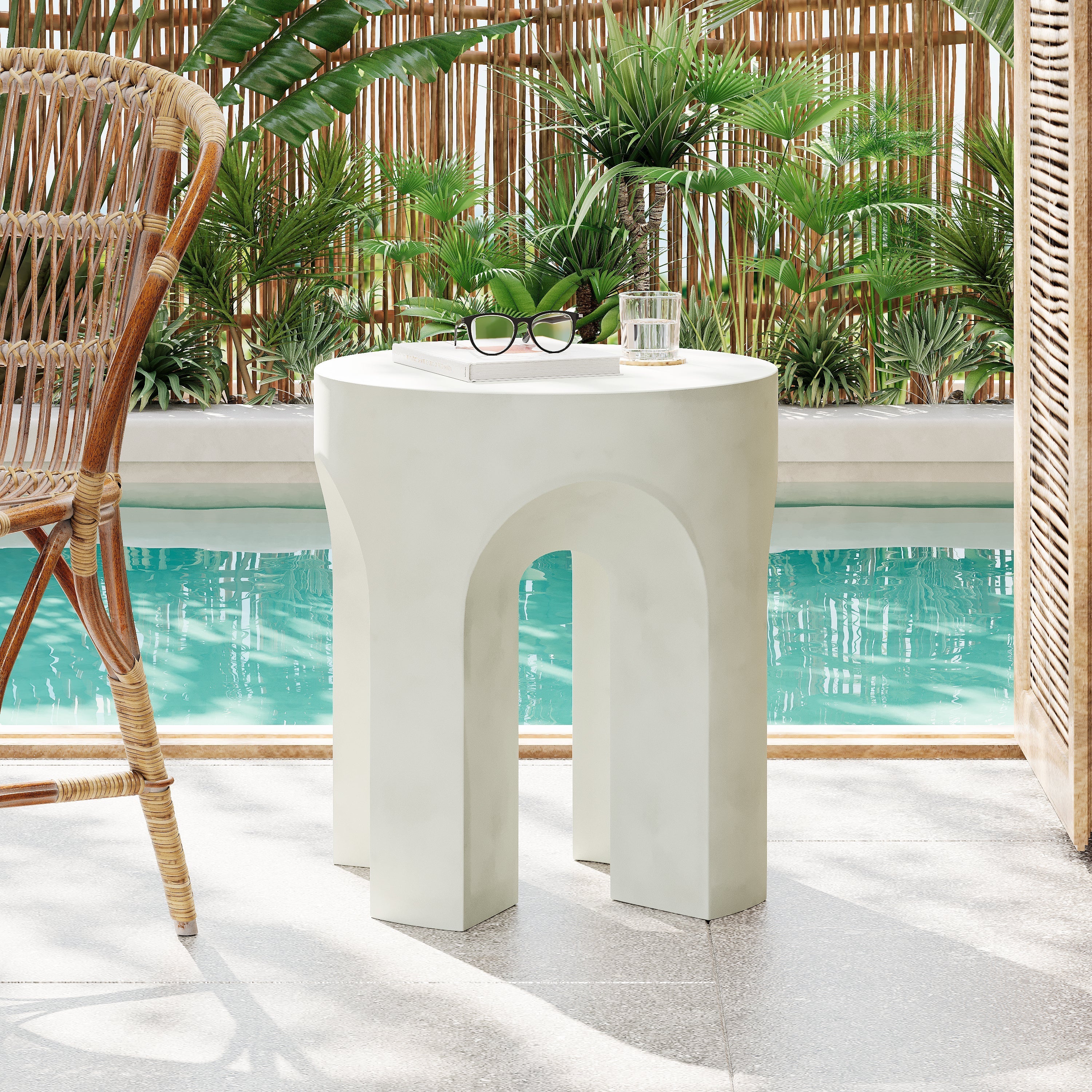 Outdoor MGO Round Top Side Table in Antique White