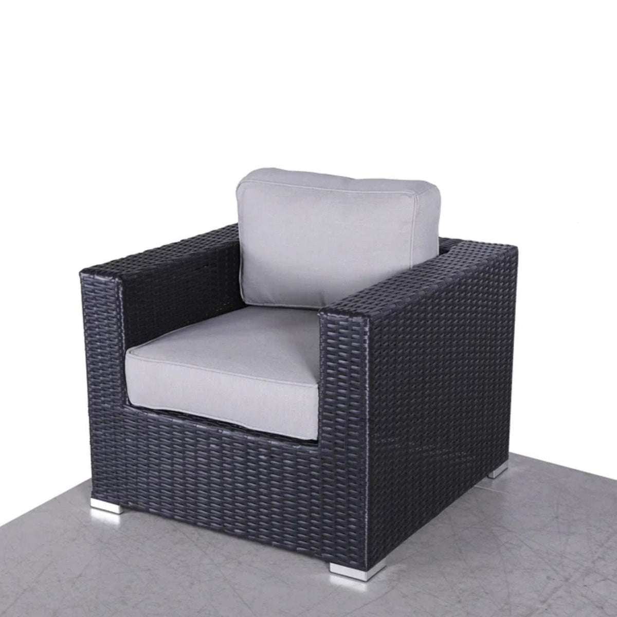 Outdoor Patio Chair With Cushions