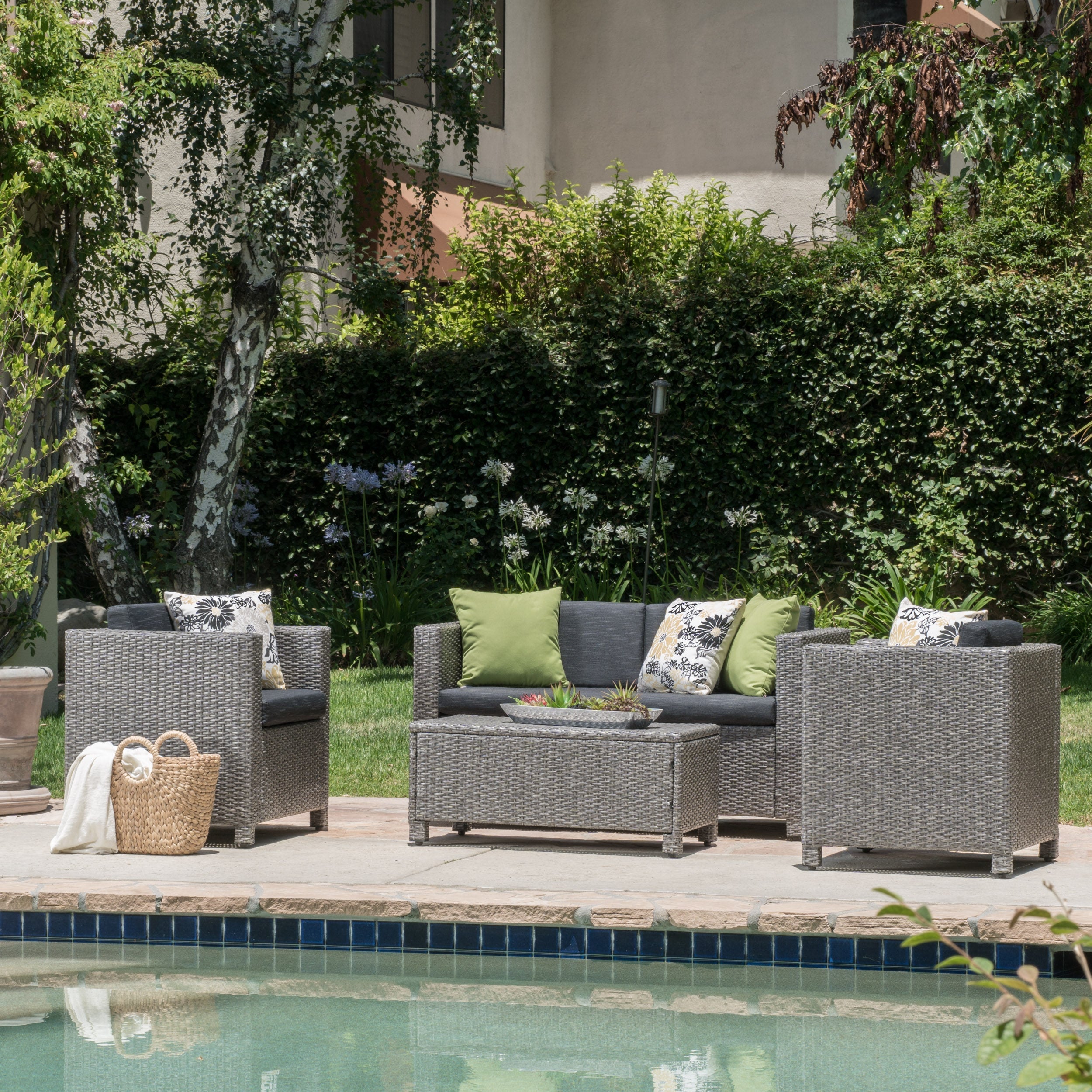 Puerta 4-Piece Outdoor Furniture Set by GigaTech
