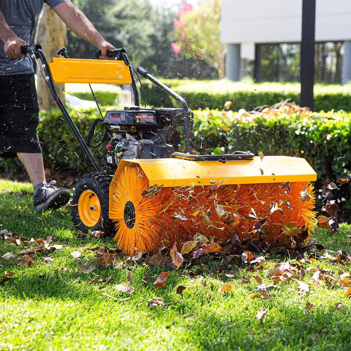 Heavy-Duty 7HP 31-Inch Commercial Walk-Behind Gas-Powered Sweeper