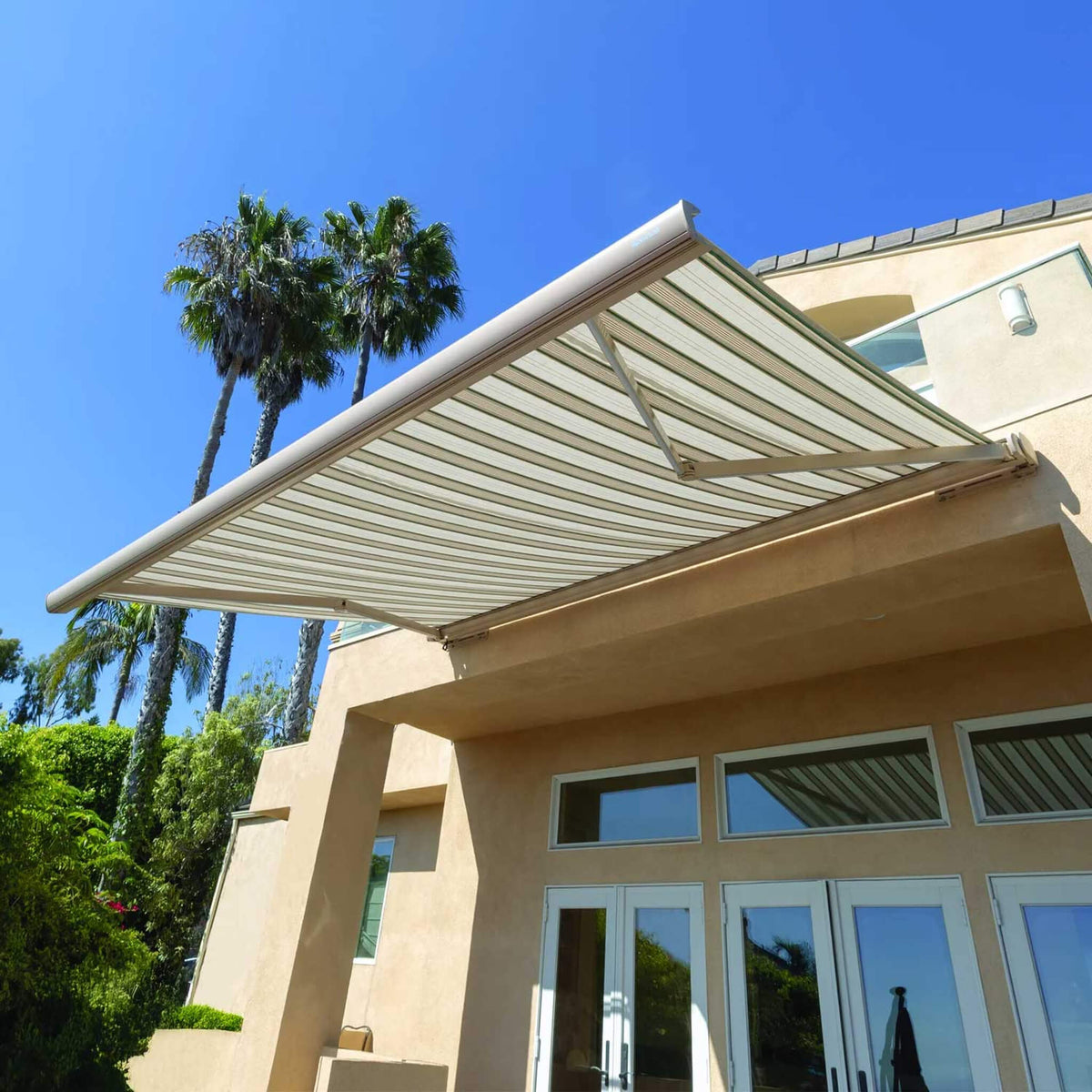 Advaning Prestige Series Full-Cassette Electric Motorized Retractable Awning