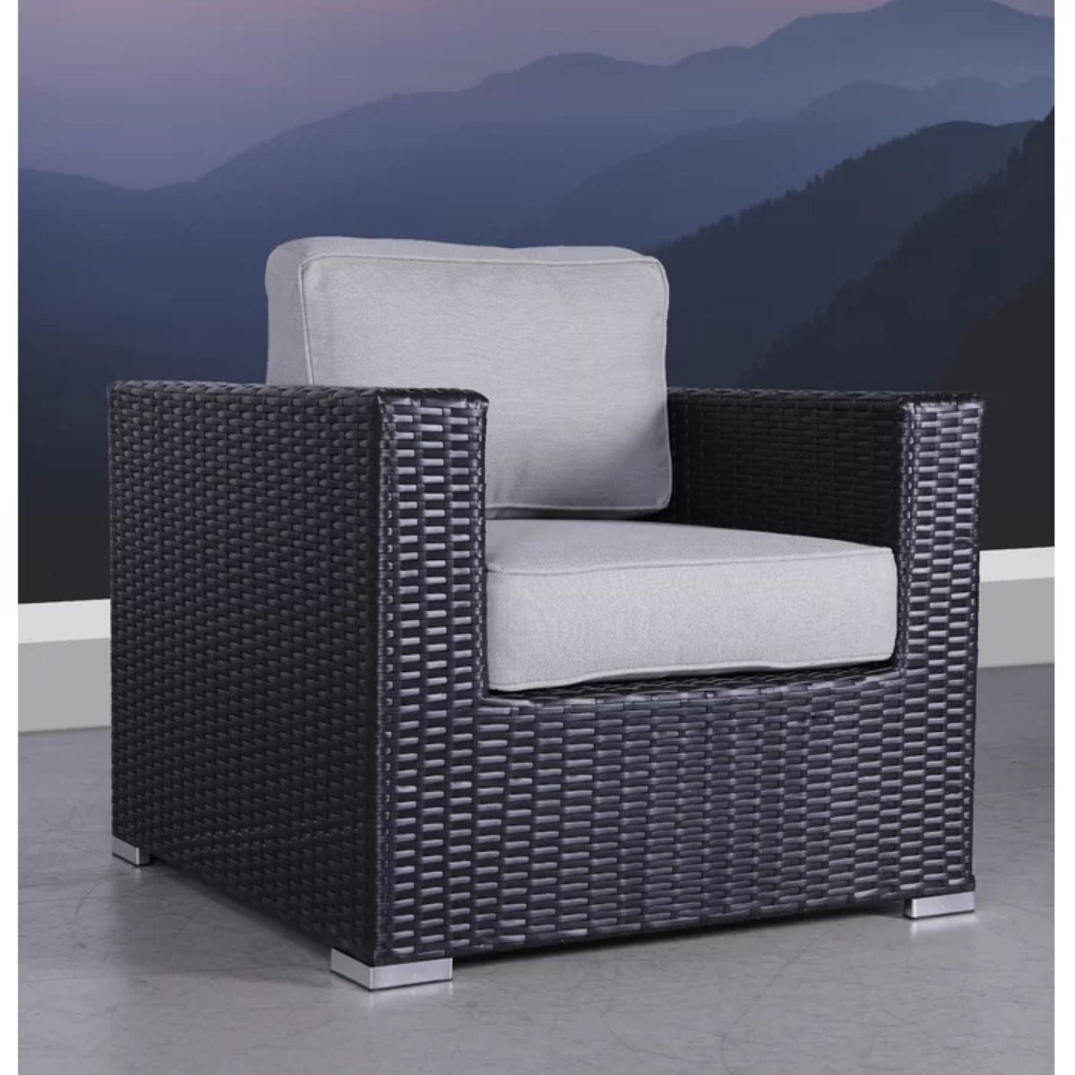 Outdoor Patio Chair With Cushions