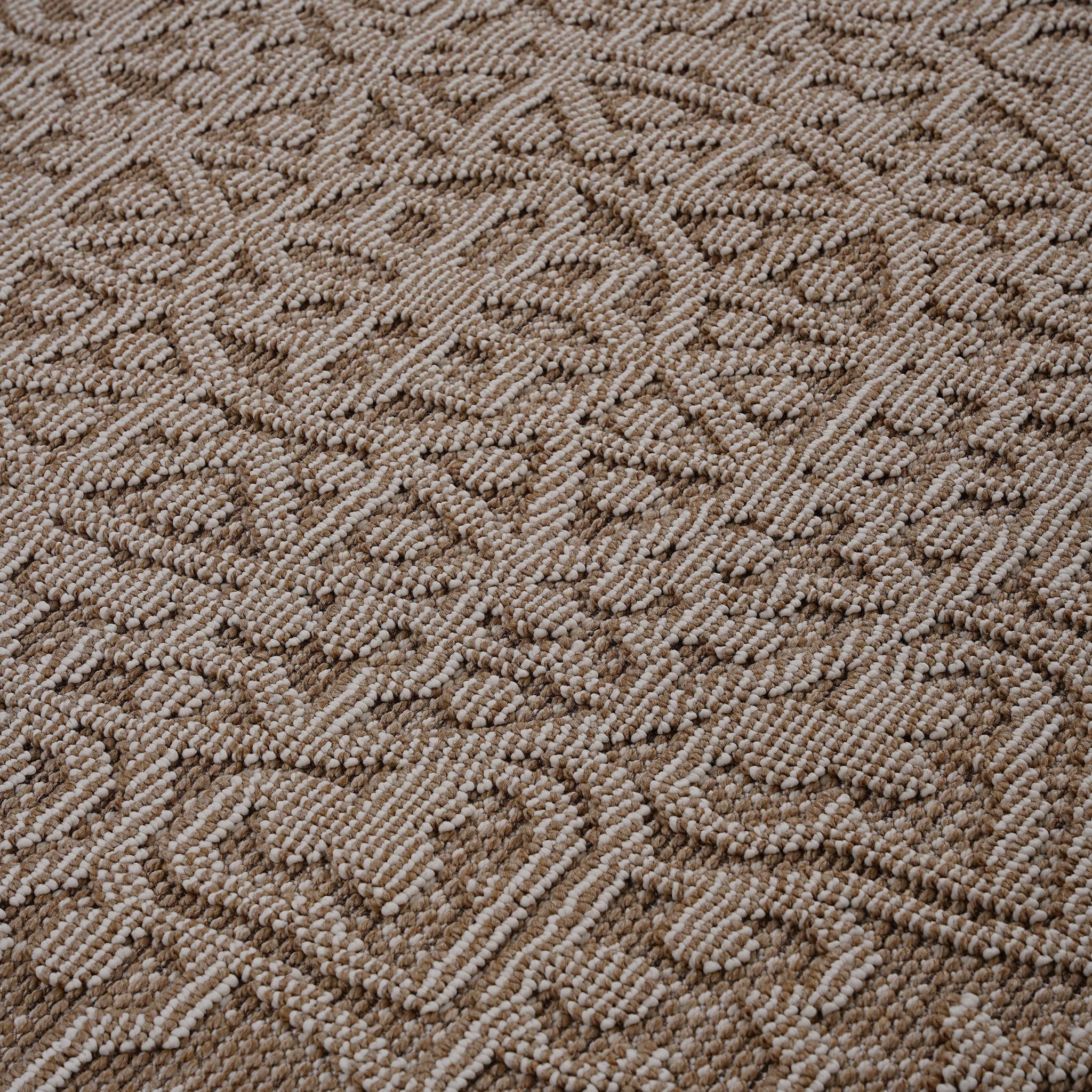 Guros - 8' X 10' Medallion Indoor / Outdoor Area Rug - Beige